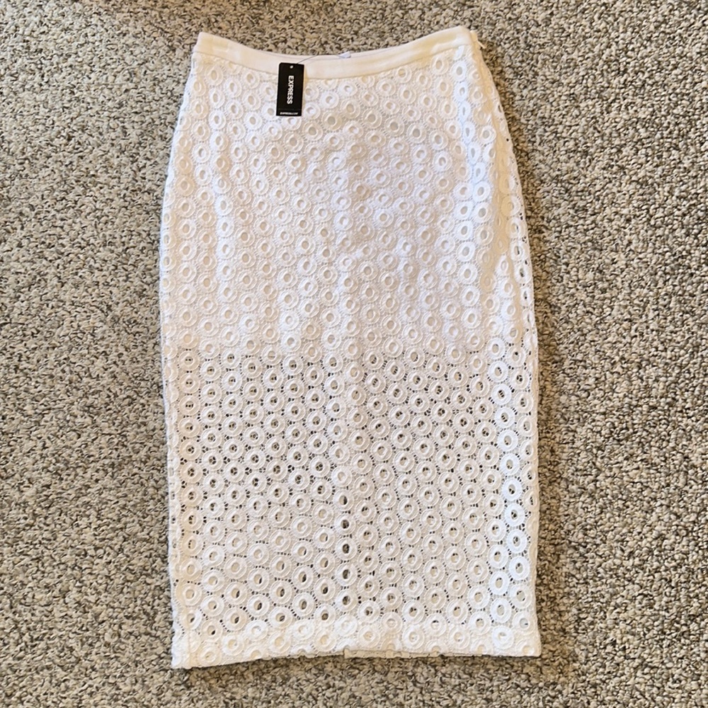 Express Midi Skirt